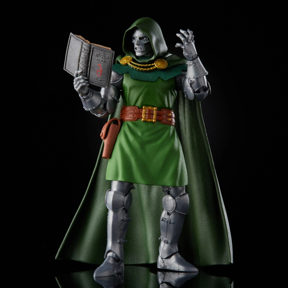 Marvel Vintage Series Dr. Doom (Fantastic Four Comics) 15 cm Aksiyon Figürü – Koleksiyonluk